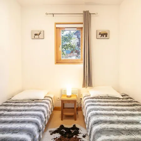 Les Bouquetins By Interhome