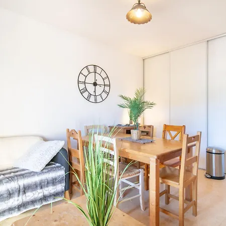 Les Bouquetins By Interhome Lejlighed *